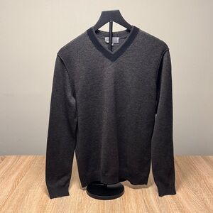 Vince Grey Black Wool V-Neck Sweater